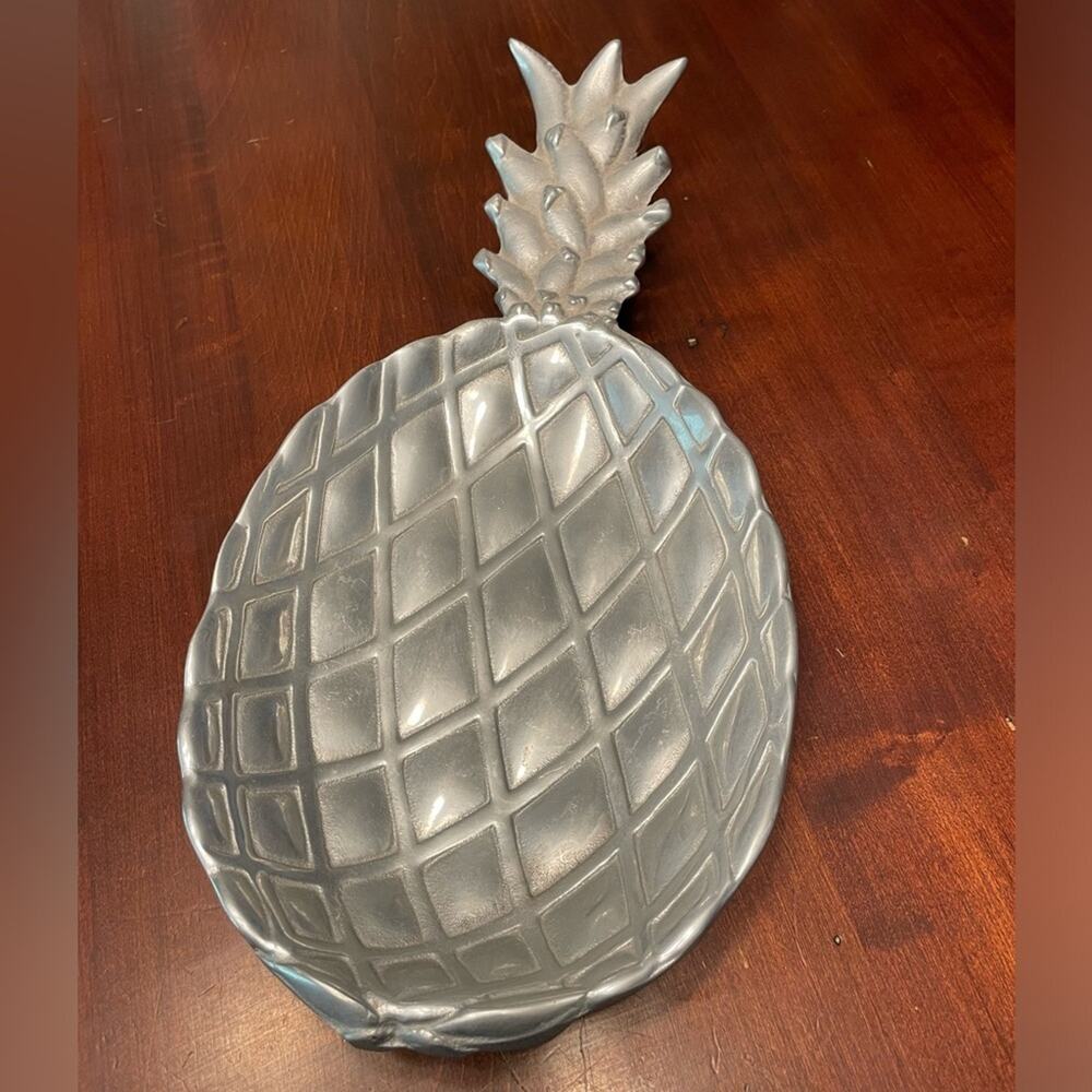 Vintage Wilton Bruce Fox Cast Aluminum Pineapple Tray / Dish Footed